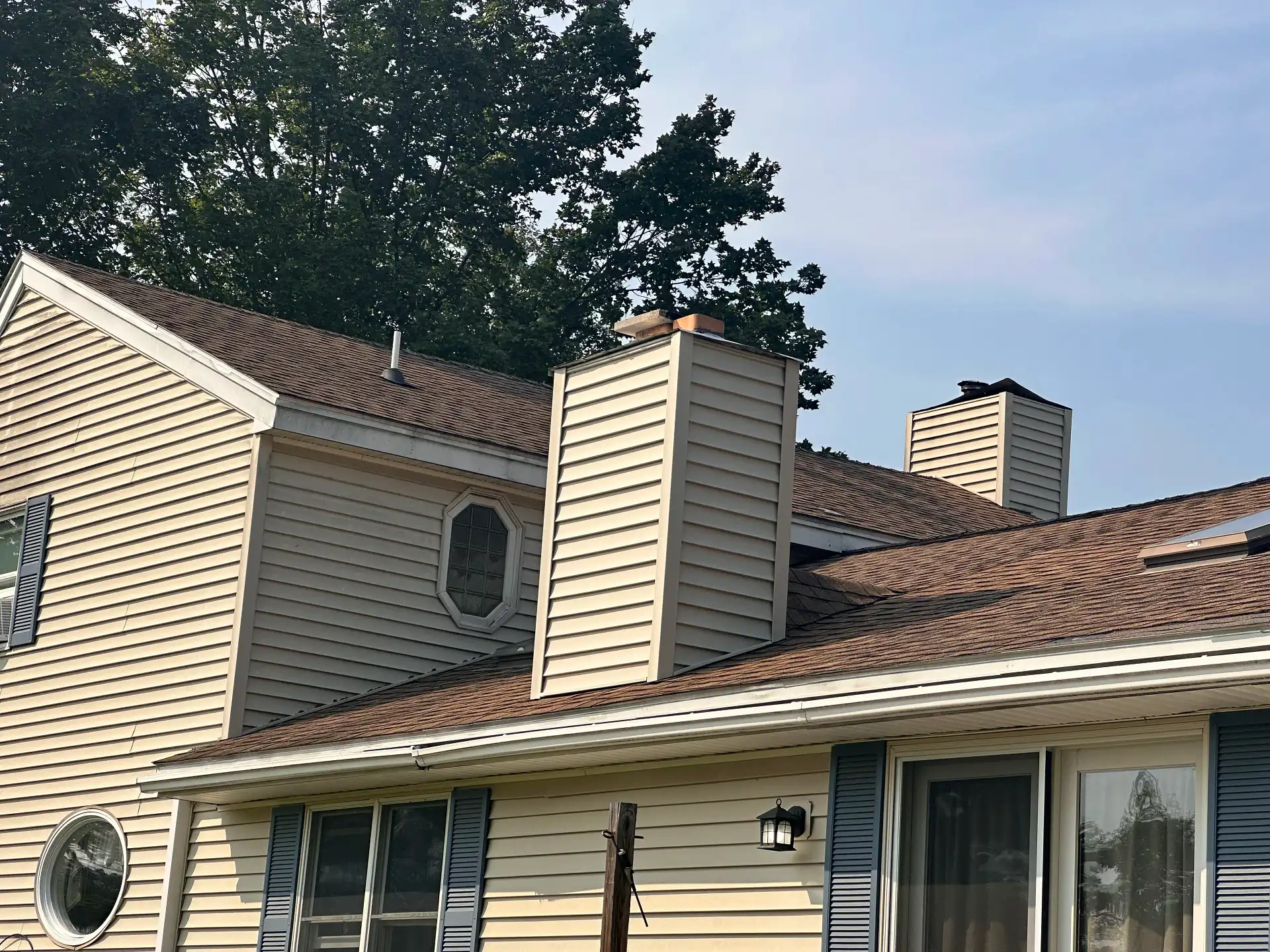 Paramount Roofing providing expert roofing in Webster, New Hampshire